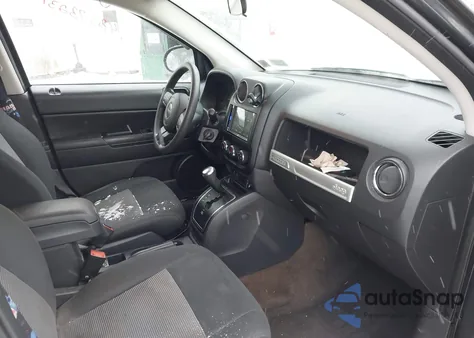 2014 Jeep Compass Sport из США, поврежденный, VIN 1C4NJDBB0ED537329